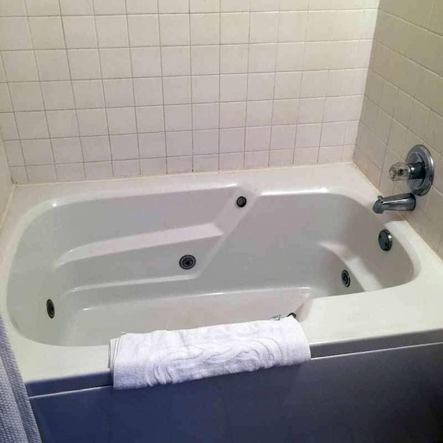 Astoria Hotel Danville West Kültér fotó