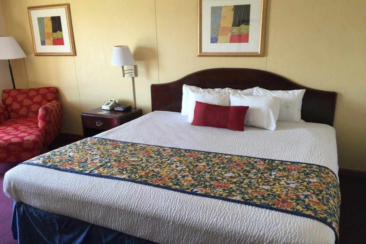 Astoria Hotel Danville West Kültér fotó