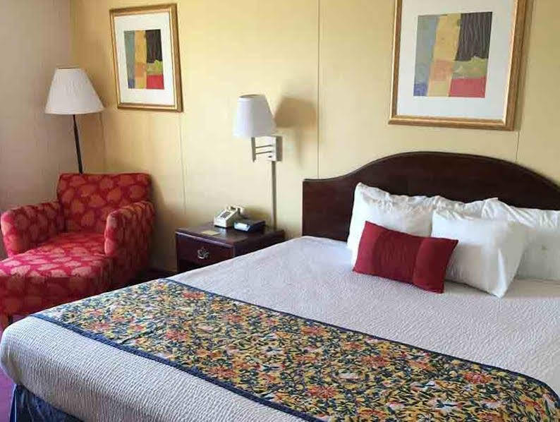 Astoria Hotel Danville West Kültér fotó